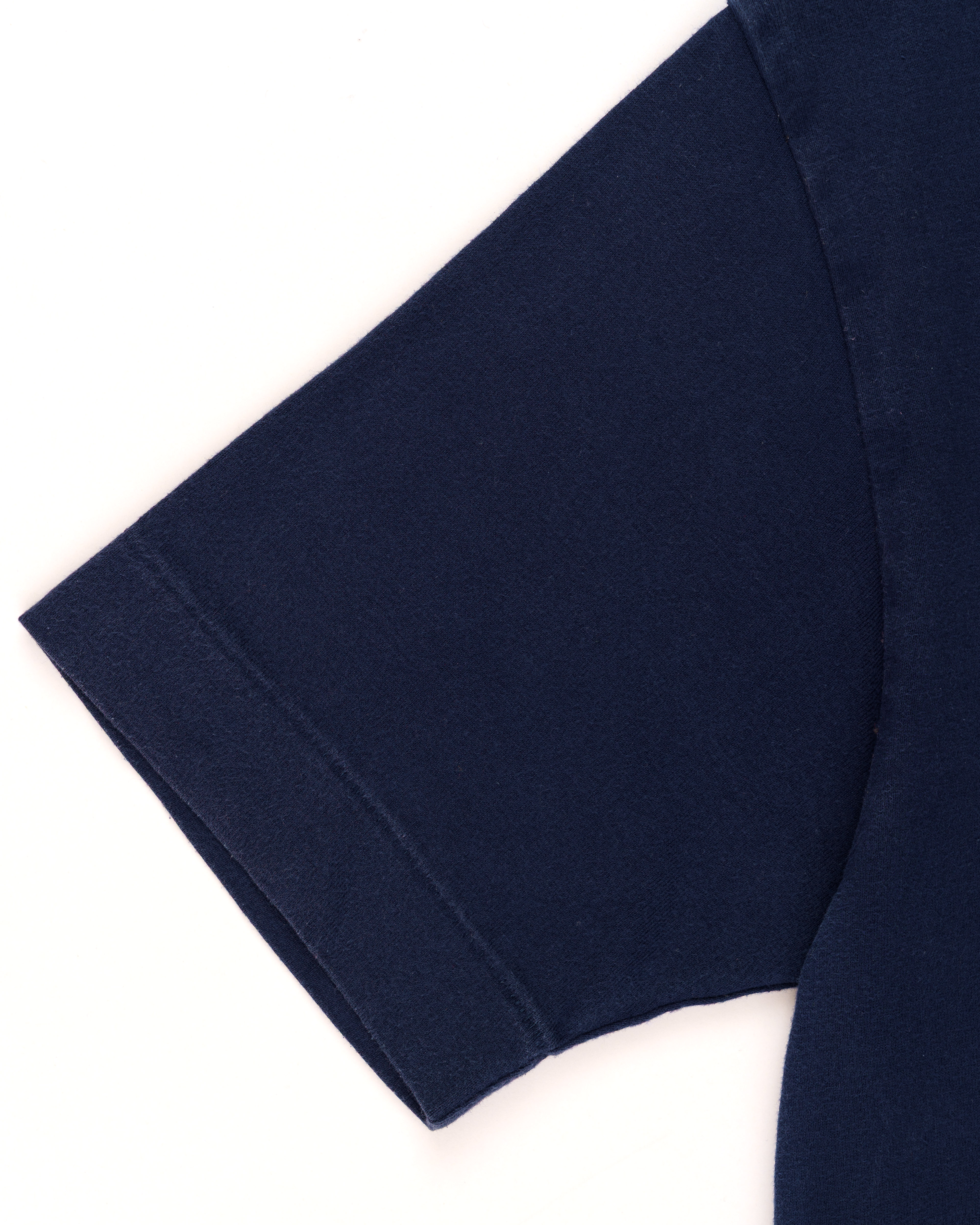 COMME des GARÇONS PLAY gold logo patch t-shirt thumbnail