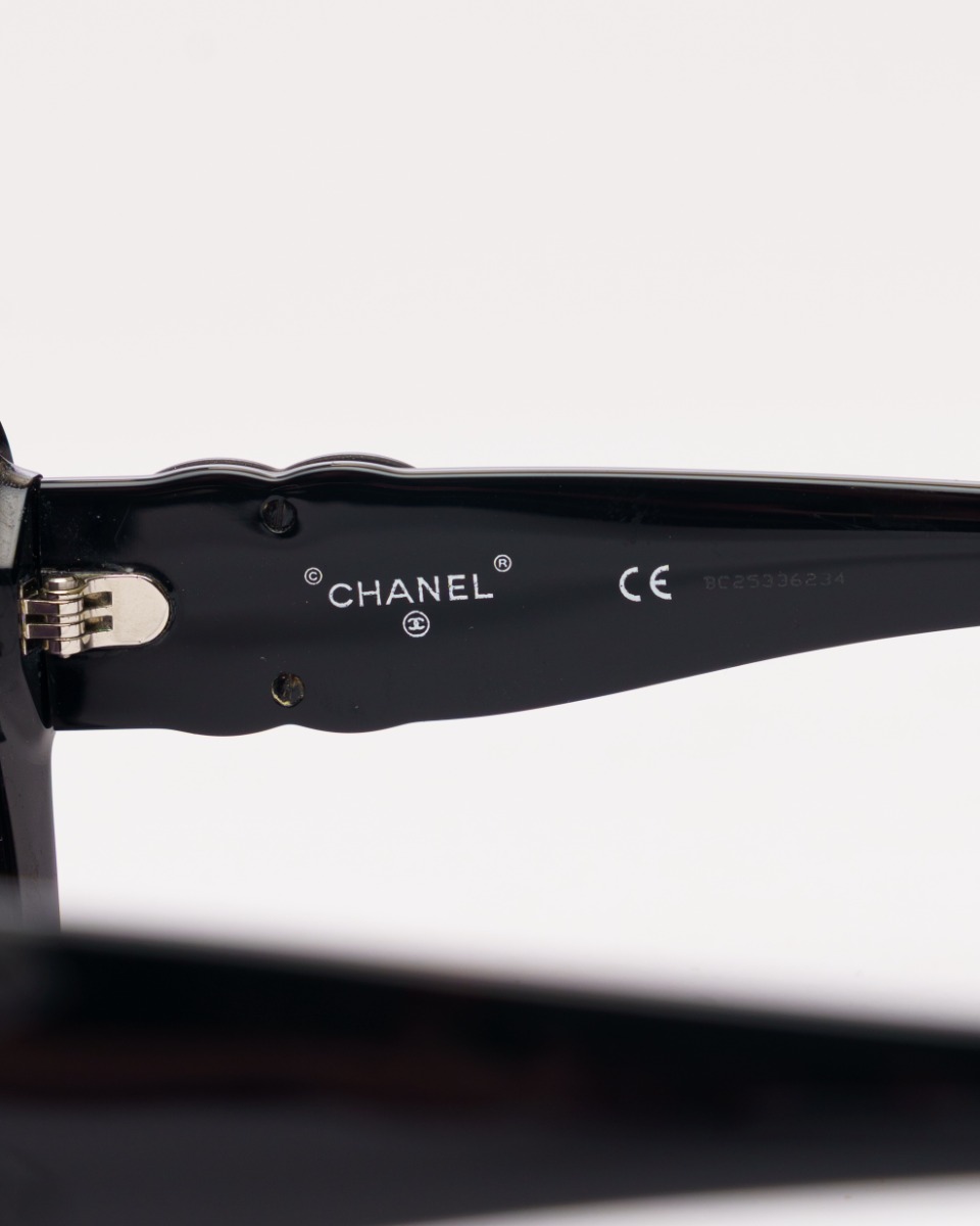 Chanel Rectangle black sunglasses thumbnail