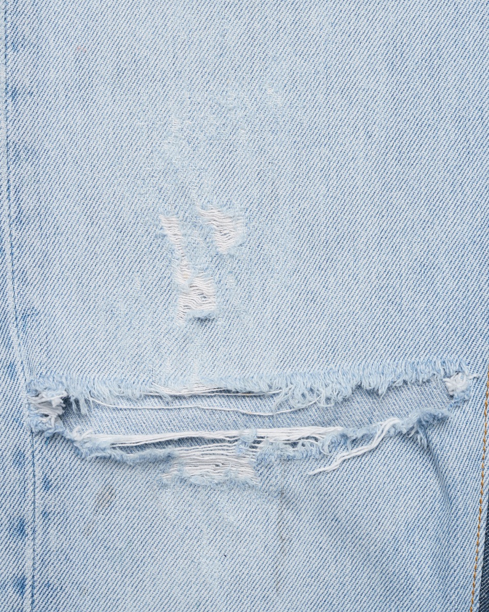 Gallery Dept. "ART ON DISPLAY" Courtesy of Josué Thomas LA Flare distressed jeans thumbnail