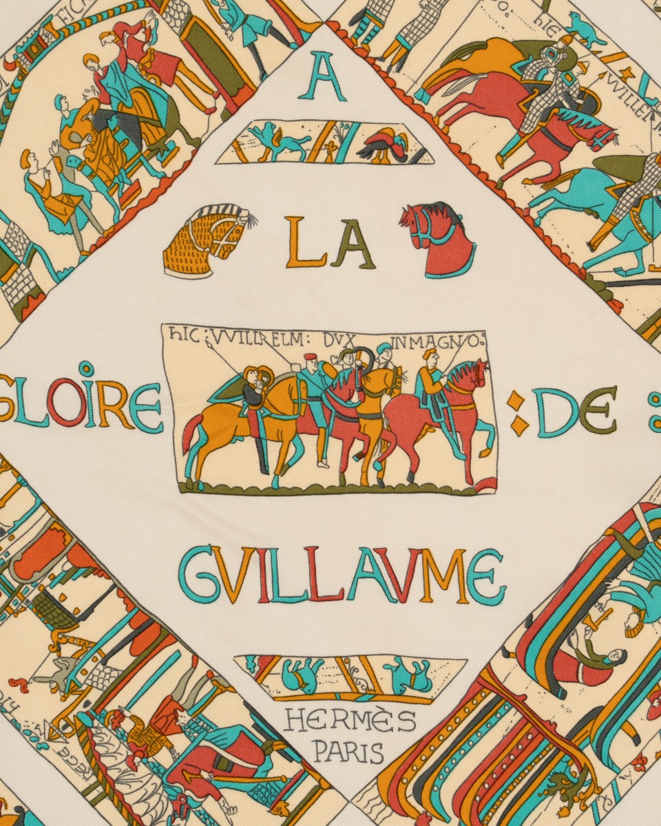 Hermes "A la Gloire de Guillaume" by Loic Dubigeon silk red scarf thumbnail
