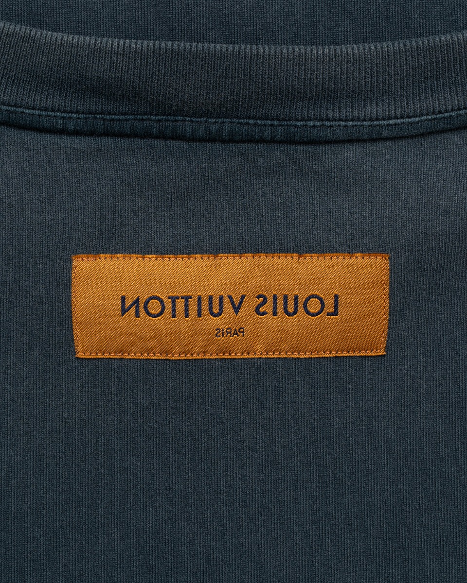 Louis Vuitton reverse-side navy long sleeve t-shirt thumbnail
