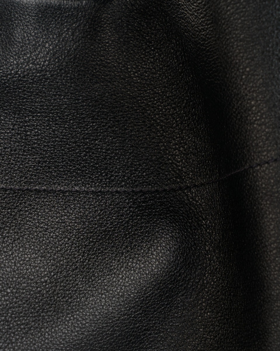 Prada black leather shoulder bag thumbnail