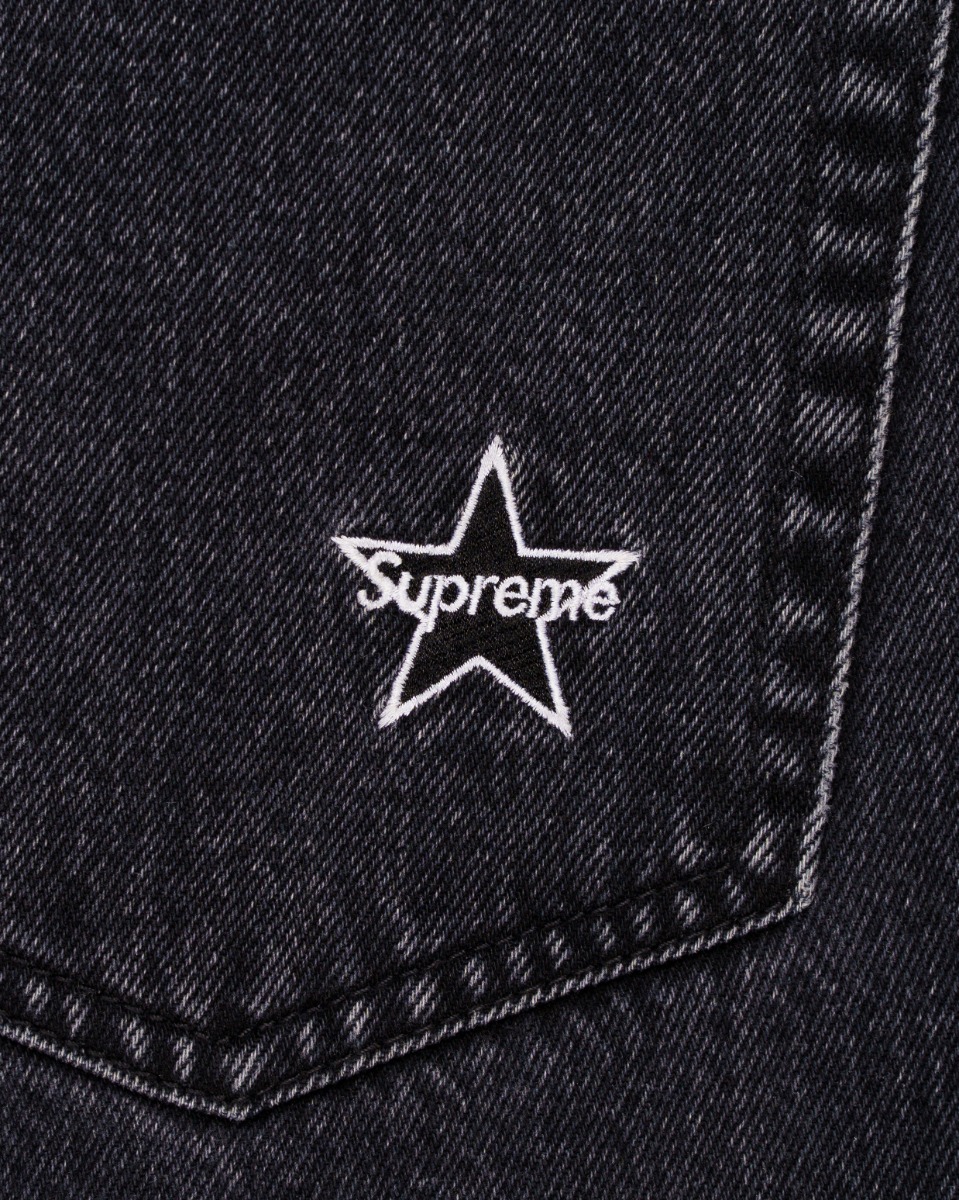 Supreme washed regular jeans thumbnail