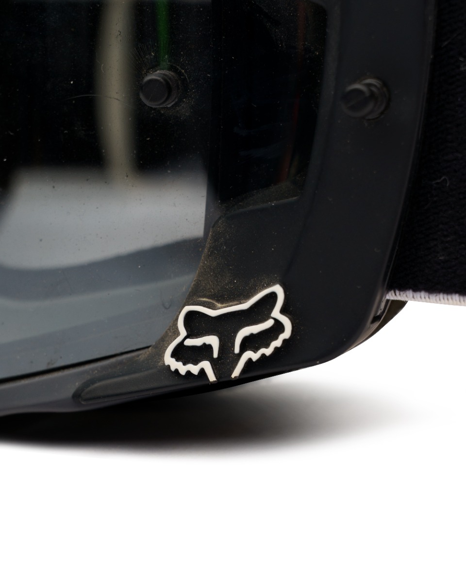 Supreme x Fox Racing VUE goggles thumbnail