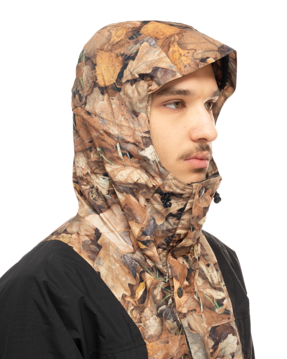 Supreme x The North Face leaves camo light jacket thumbnail