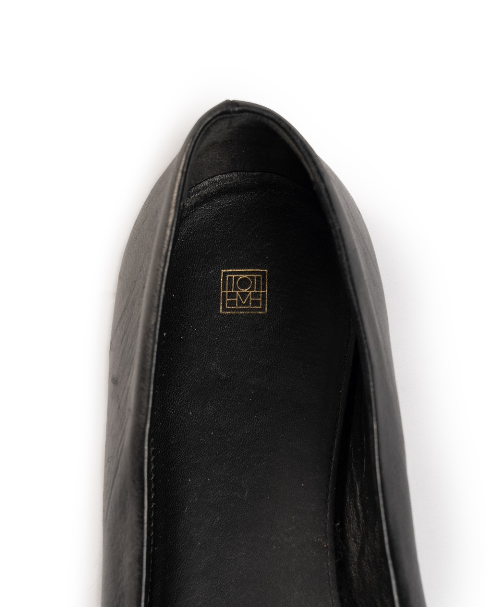 Toteme "The Gathered" leather ballet flat shoes thumbnail