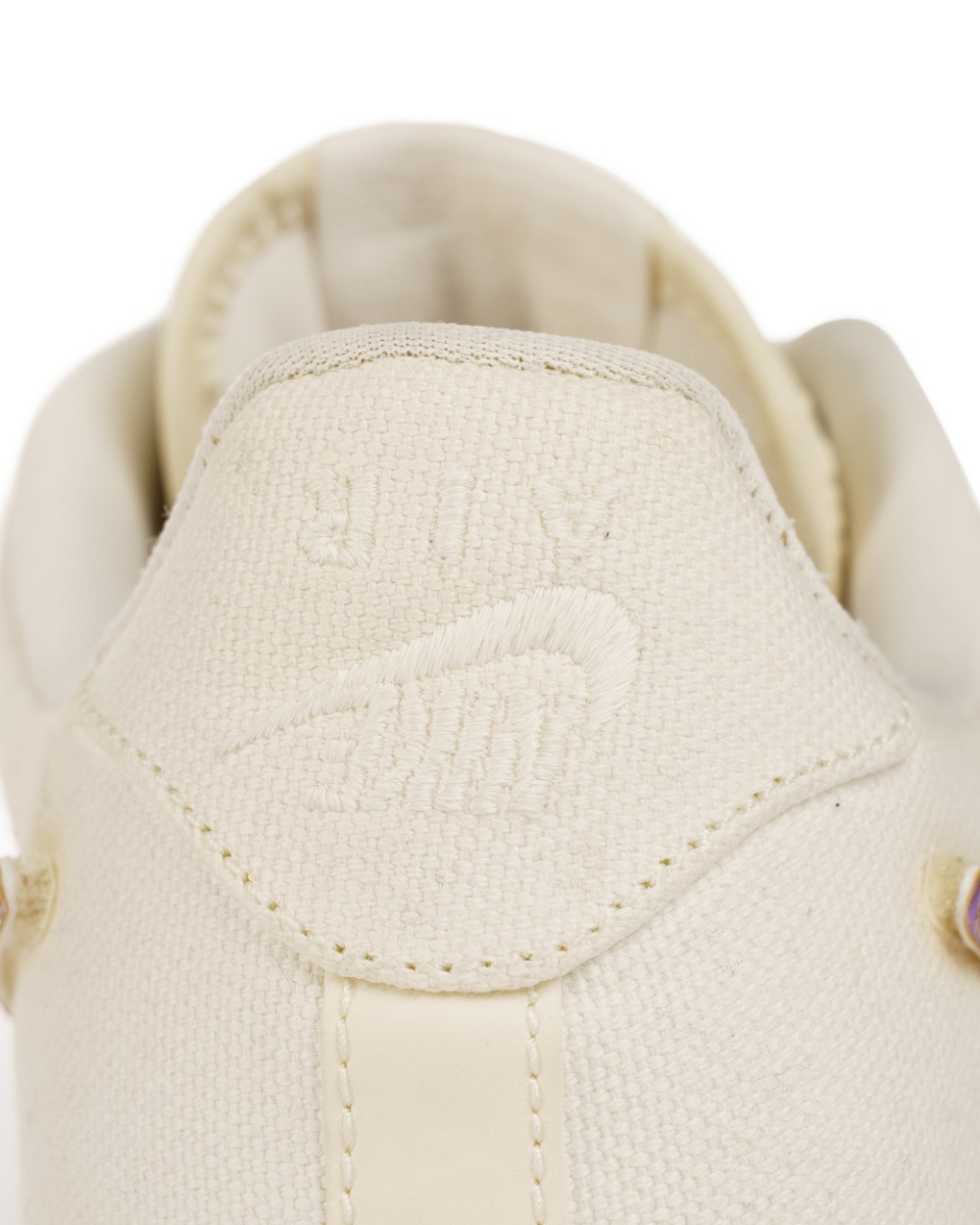 Travis Scott x Nike Air Force 1 Low Sail (AQ4211-101) sneakers thumbnail