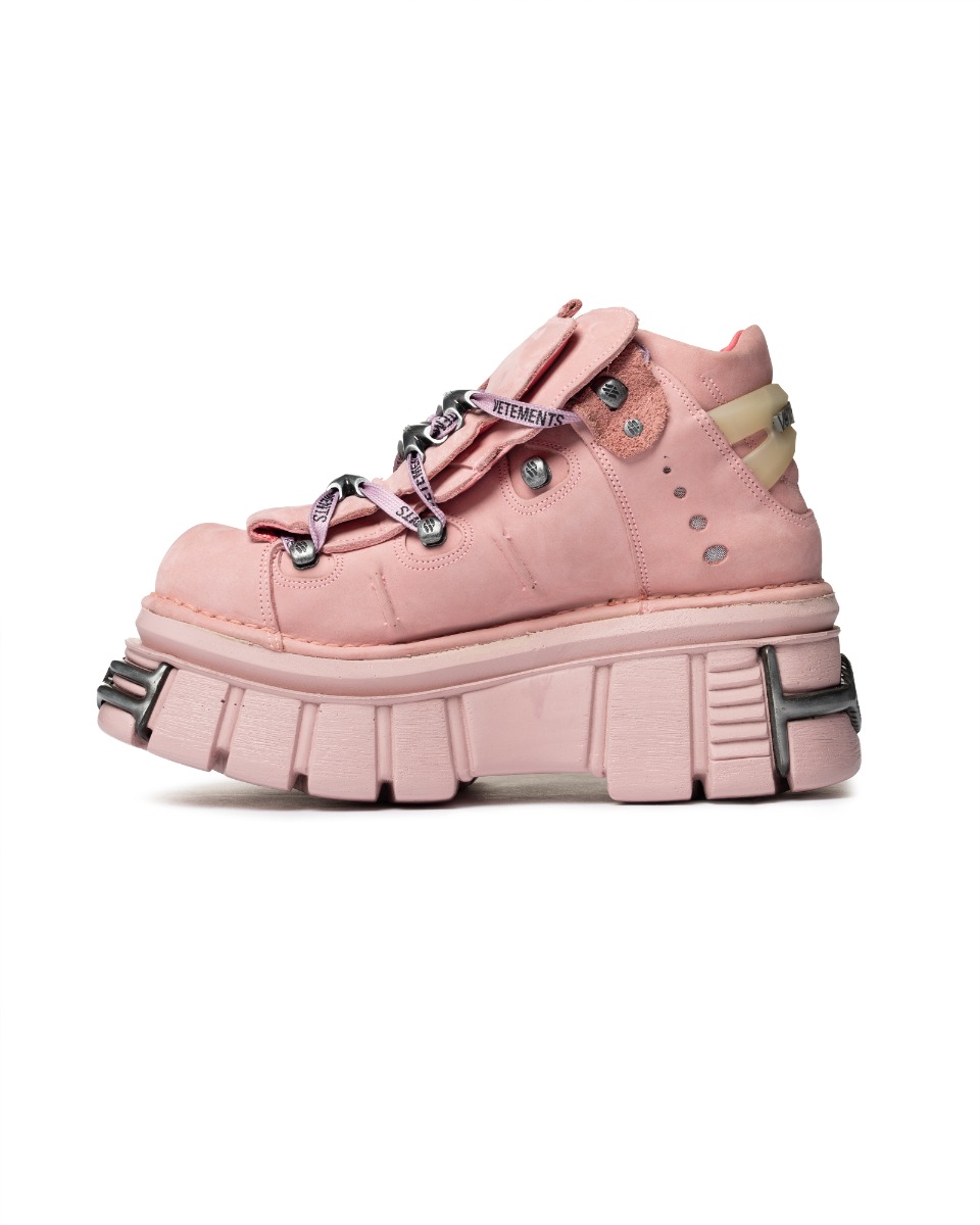 Vetements x New Rock Nobuk Rosa platform pink boots thumbnail