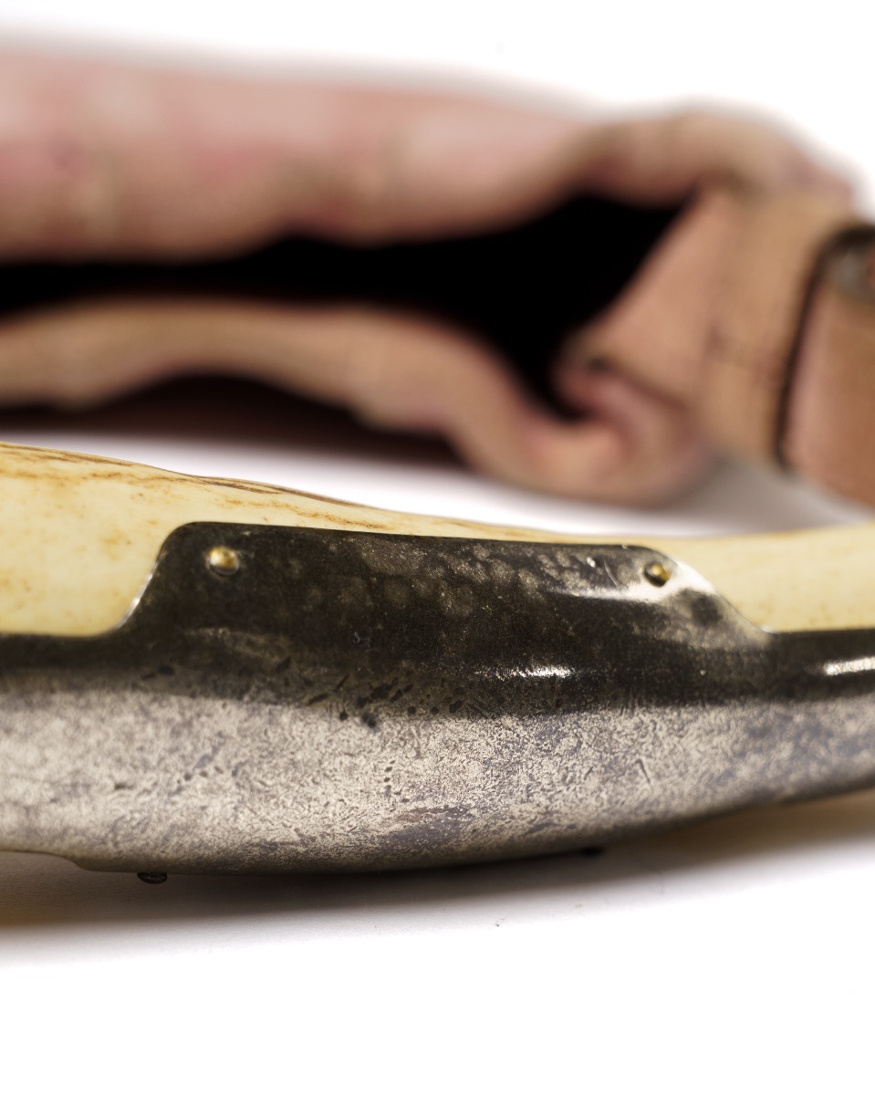 Yves Saint Laurent Rive Gauche Mombasa horn pink suede bag thumbnail