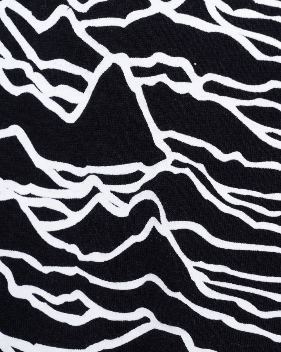 Supreme x Peter Saville Joy Division "Unknown Pleasures" waves black t-shirt thumbnail